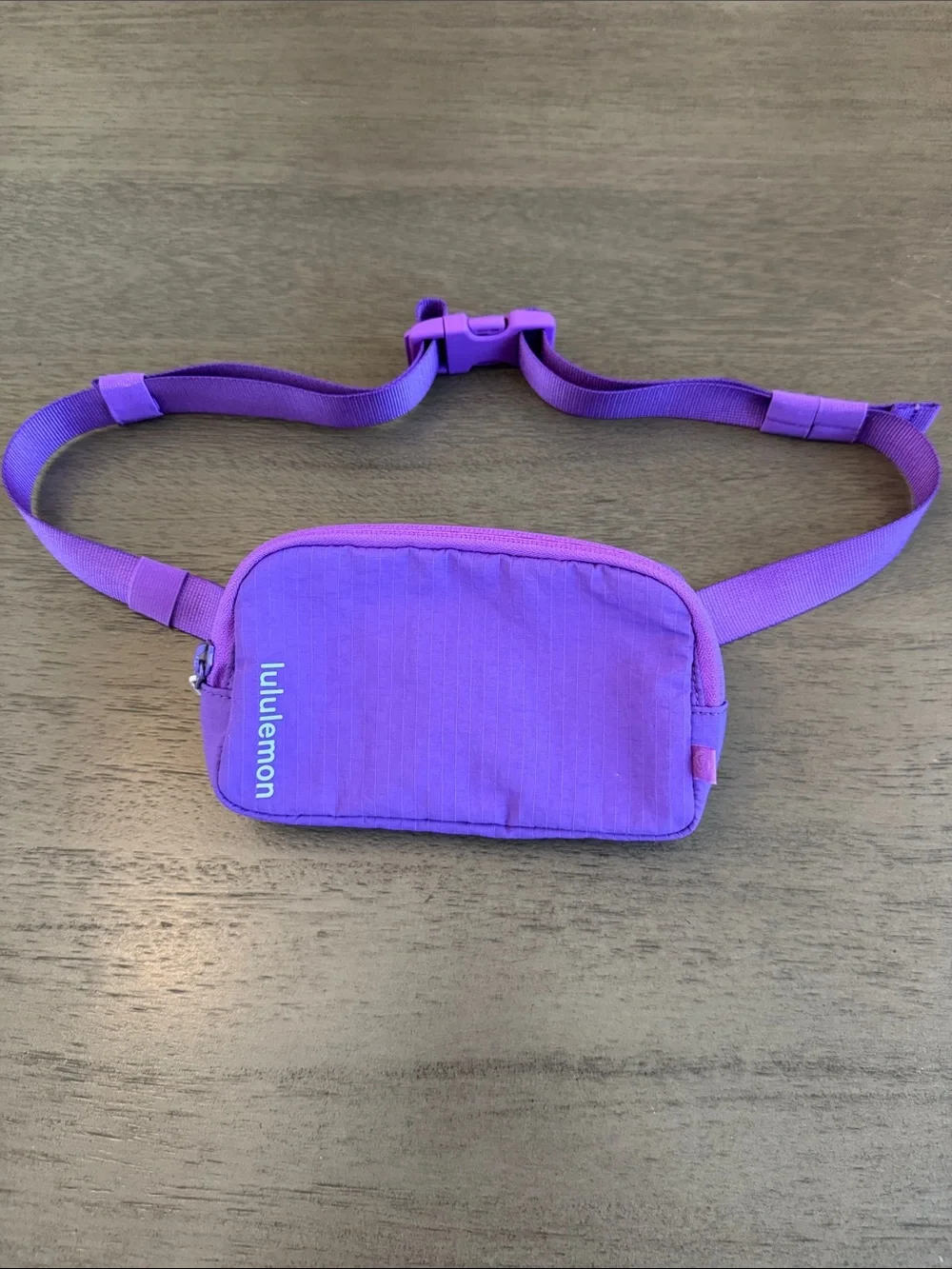 lululemon athletica Purple Compact Cosmetic Pouch